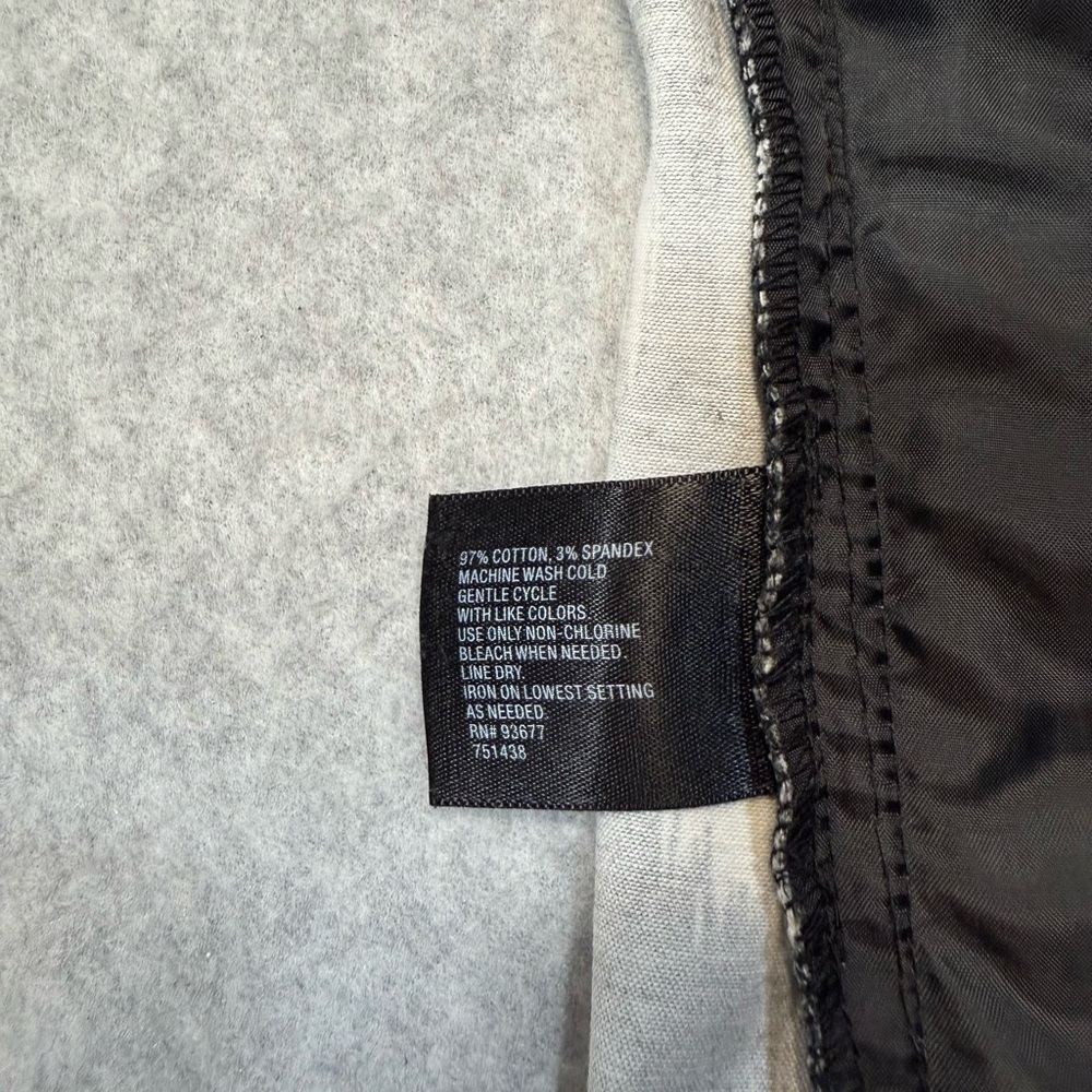 East 5th Skirt Women’s  10 Black White Pleated Pockets - Picture 15 of 15